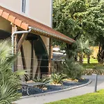 Romantiques Avec Jacuzzi - Marne-la-vallée - Le Jardin De Vos Secrets Affittacamere 4*