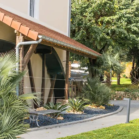 Romantiques Avec Jacuzzi - Marne-la-vallée - Le Jardin De Vos Secrets Pensión 4*