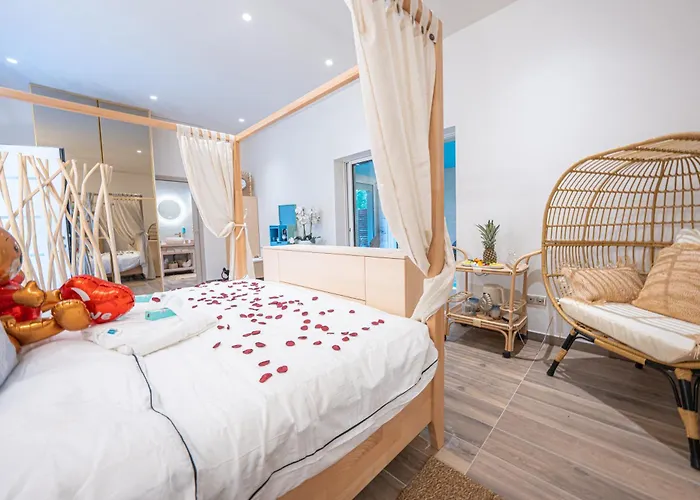 Suites Romantiques Avec Jacuzzi - Marne-La-Vallee - Le Jardin De Vos Secrets Vendégház Mouroux