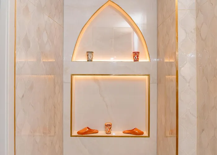 Vendégház Suites Romantiques Avec Jacuzzi - Marne-La-Vallee - Le Jardin De Vos Secrets 4*