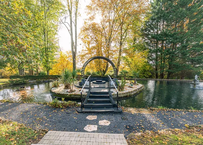 Suites Romantiques Avec Jacuzzi - Marne-La-Vallee - Le Jardin De Vos Secrets Vendégház Mouroux